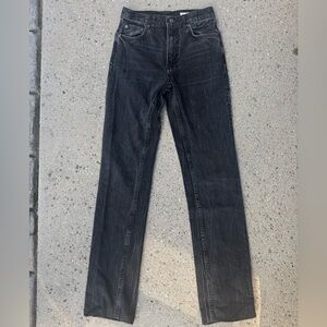 NWOT Zara Straight Leg Jeans Size 0 24